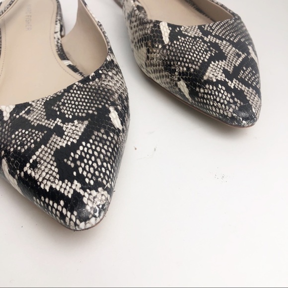 Marc Fisher snake print pointed toe flats - Picture 4 of 4